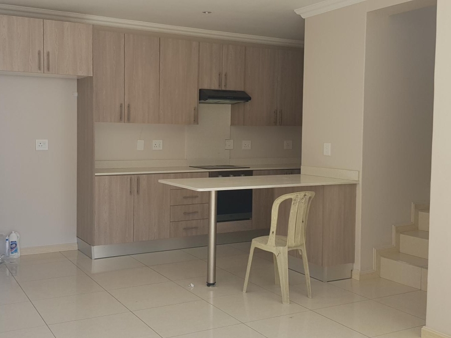 To Let 3 Bedroom Property for Rent in Parklands North Western Cape
